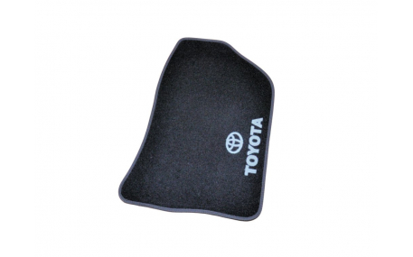 Коврики в салон Toyota Avensis
