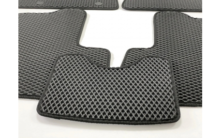 Коврики в салон Nissan Juke