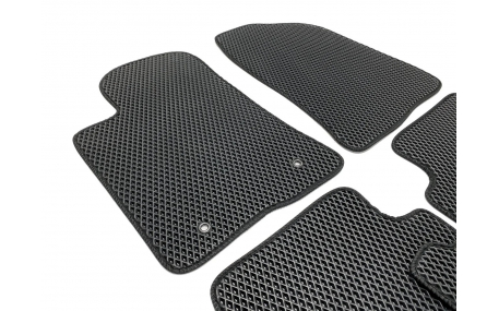 Коврики в салон Toyota Avensis