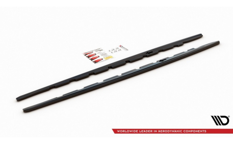 Накладки на пороги BMW 1 (F40)