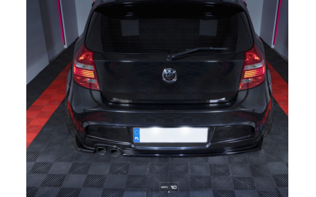 Накладка задняя BMW E87