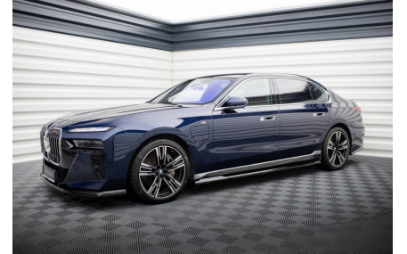 Накладки на пороги BMW 7 (G70)