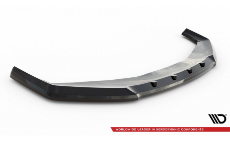 Накладка передняя BMW 7 (G70)