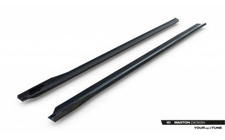 Накладки на пороги BMW 7 (G70)