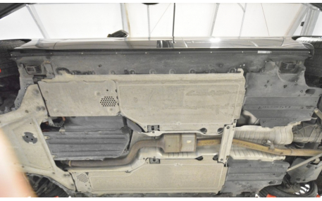 Накладки на пороги BMW 7 (G70)