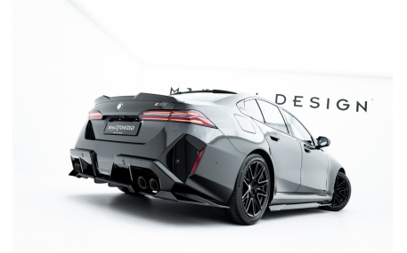 Накладка задняя BMW M5 G90