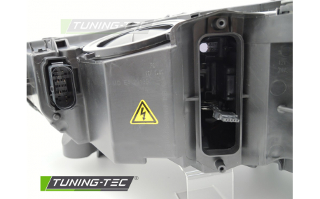 Фара передняя Audi Q7