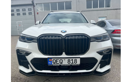 Накладка передняя BMW X7 (G07) 2018-2022