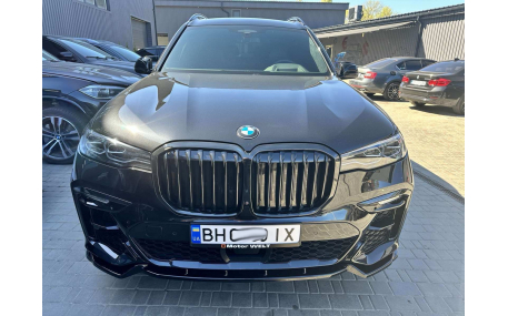 Накладка передняя BMW X7 (G07) 2018-2022