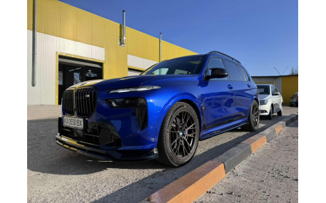 Накладка передняя BMW X7 (G07) 2023-2025