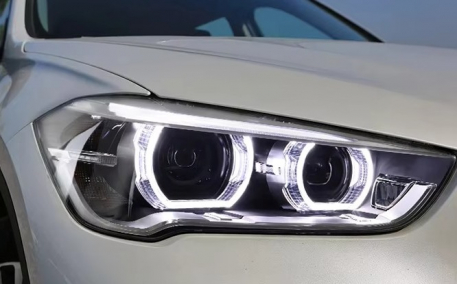 Фары передние BMW X1 F48 2015-2019