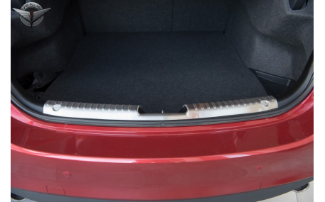 Накладка на задний бампер Mazda 6