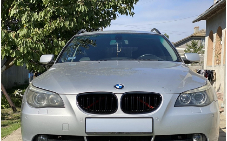 Решетка радиатора BMW 5 (E60)
