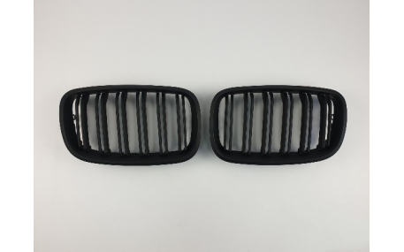 Решетка радиатора BMW X5 (E70)