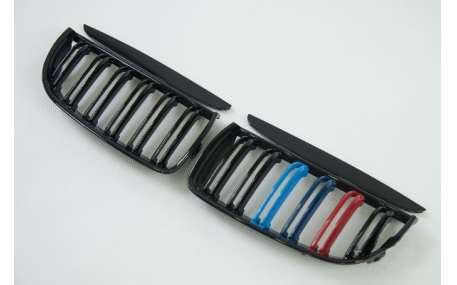 Решетка радиатора BMW 3 E90 2005-2008