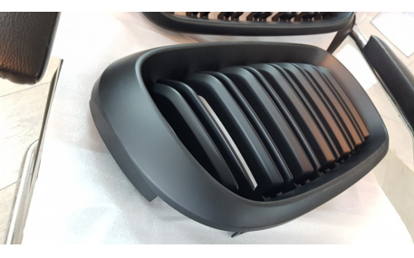 Решетка радиатора BMW X5 (F15)