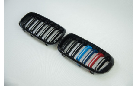 Решетка радиатора BMW X5 (F15)