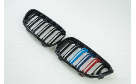 Решетка радиатора BMW 2 F22