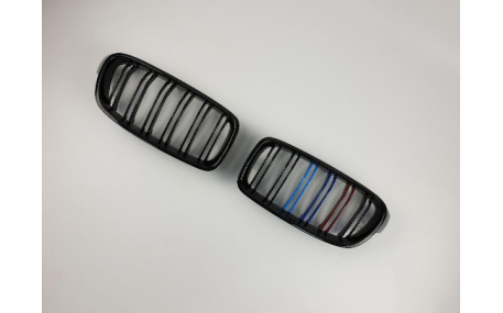 Решетка радиатора BMW 3 F30