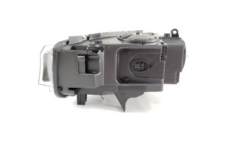 Фары передние BMW X5 (F15)