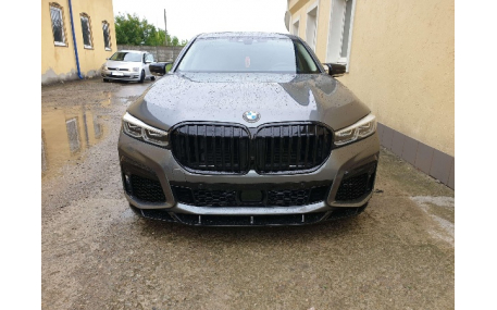 Капот BMW 7 (G11)