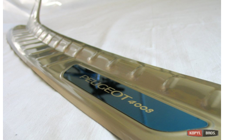 Накладка на задний бампер Peugeot 3008