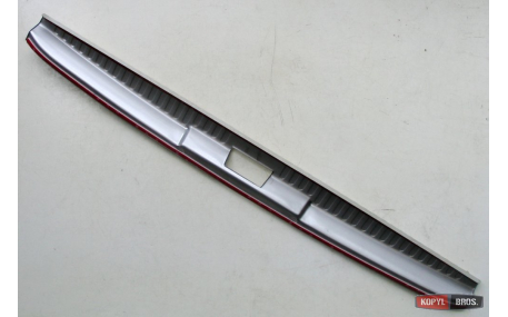 Накладка на задний бампер Renault Captur