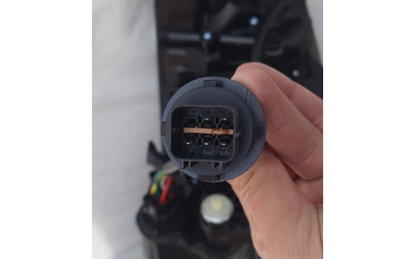 Фары передние HYUNDAI Elantra MD