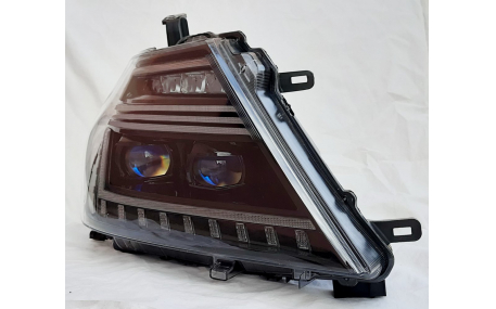 Фары передние Nissan Patrol Y62