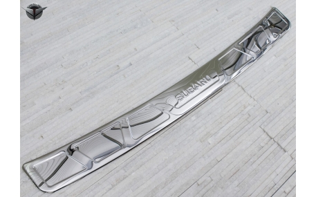 Накладка на задний бампер Subaru XV