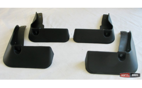 Брызговики Toyota Camry V70