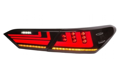 Фонари задние Toyota Camry V70