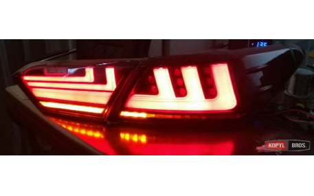 Фонари задние Toyota Camry V70