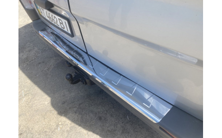 Накладка на задний бампер Opel Vivaro