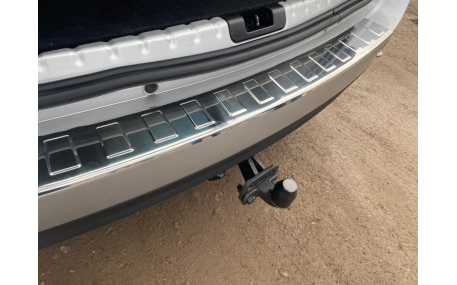 Накладка на задний бампер Renault Duster