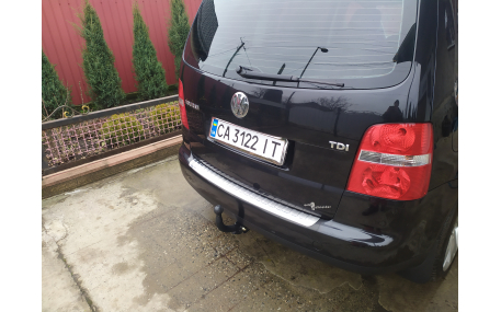 Накладка на задний бампер Volkswagen Touran