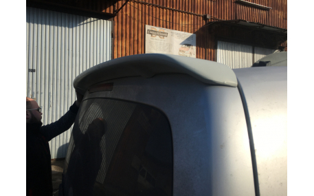 Спойлер Mercedes Vito W447