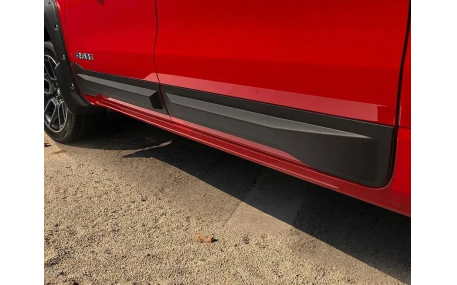 Молдинги дверей Dodge Ram 1500