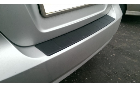 Накладка на задний бампер Chevrolet Aveo T250