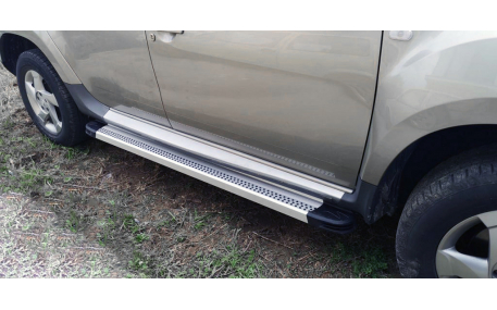 Подножки Renault Duster