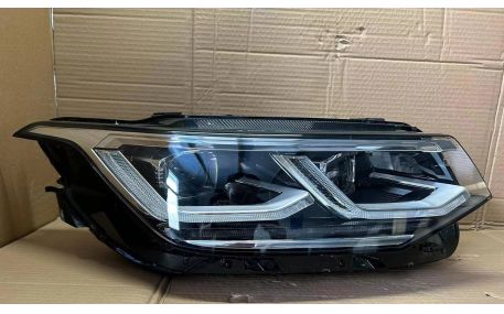 Фары передние Volkswagen Tiguan 2020-2023