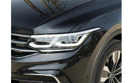 Фары передние Volkswagen Tiguan 2020-2023