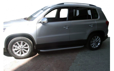 Подножки Volkswagen Tiguan