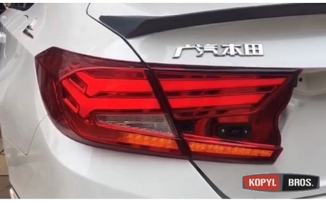 Фонари задние Honda Accord