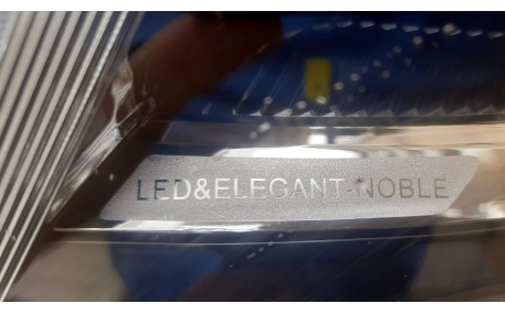 Фары передние Mercedes Vito W447