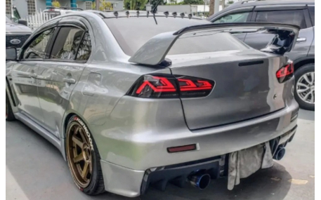 Фонари задние Mitsubishi Lancer X
