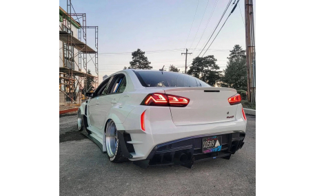 Фонари задние Mitsubishi Lancer X
