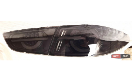 Фонари задние Mazda 3