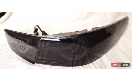 Фонари задние Mazda 3