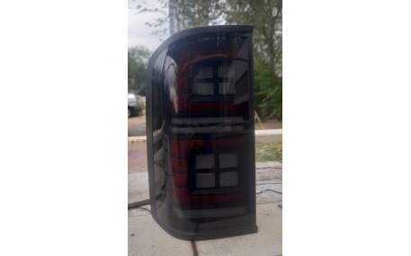 Фонари задние Nissan Patrol Y61 1997-2004